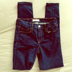 Gap True Skinny jeans